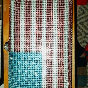 Crystal clutch